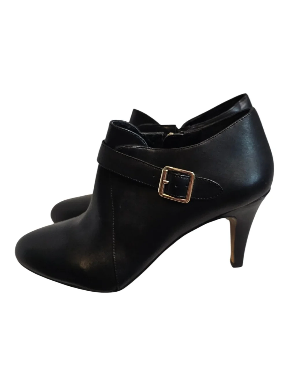 Vince Camuto Size 9 Vonilesa Black Leather Booties